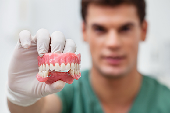 Про съемное протезирование зубов